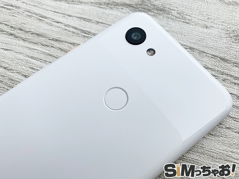 GooglePixel3aの実機画像：裏面